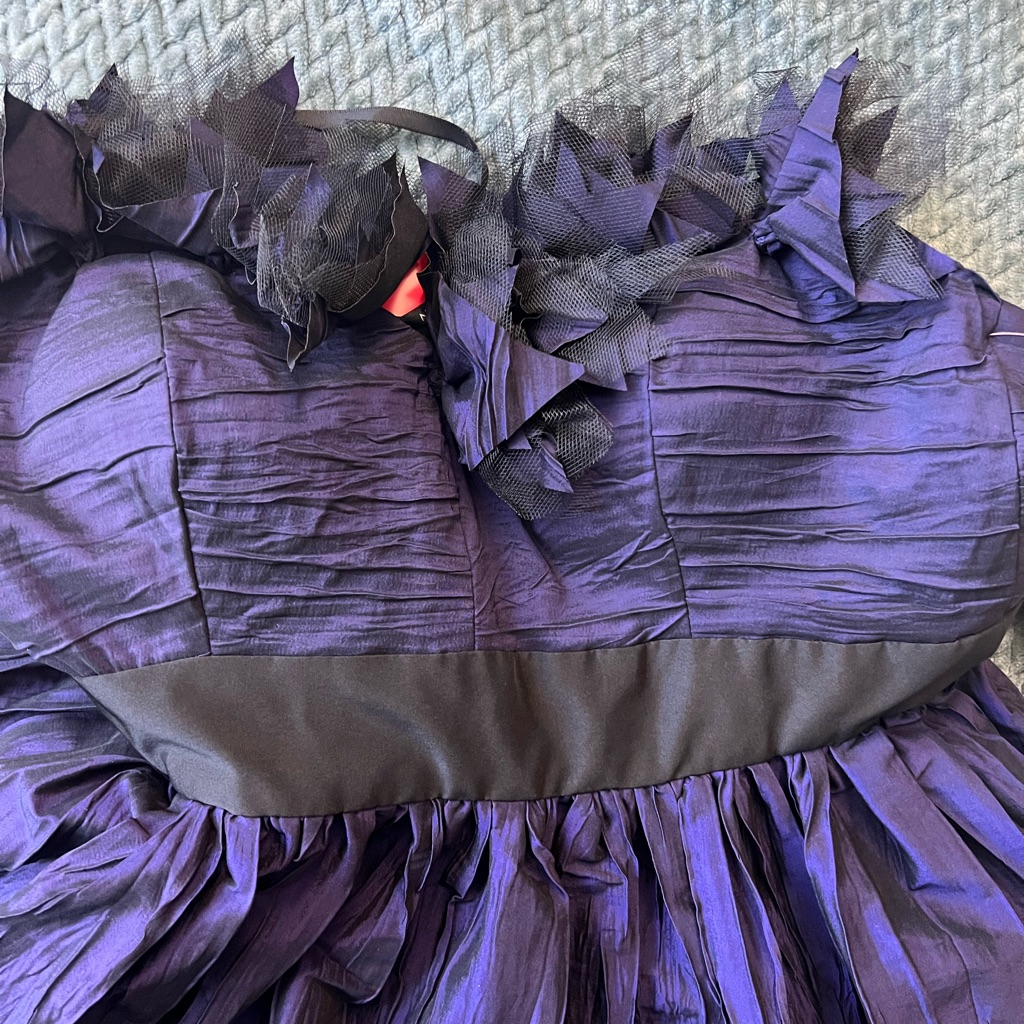Maggy London Purple Midi Dress With Roses Size 8 Nwt